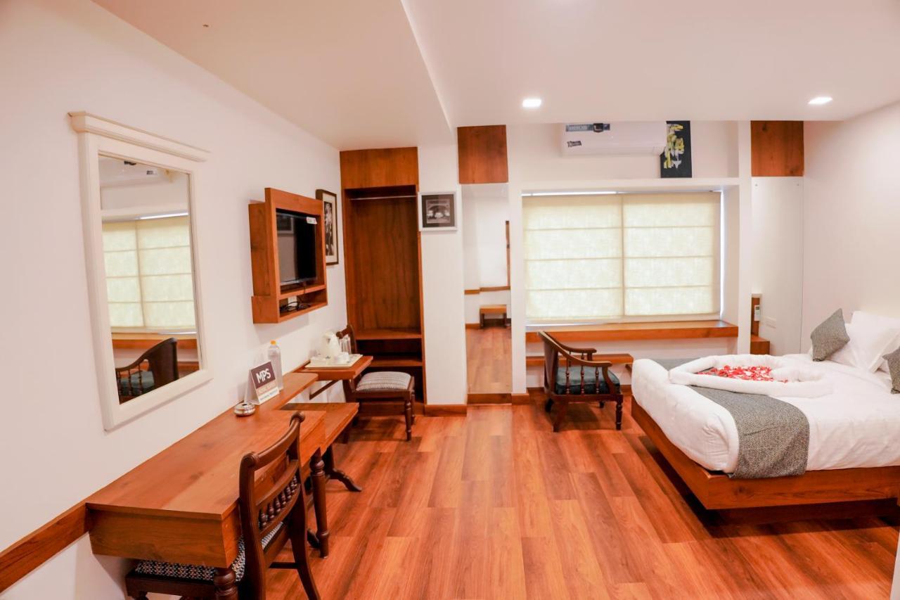 Mpsroyalsuites Perintalmanna 외부 사진