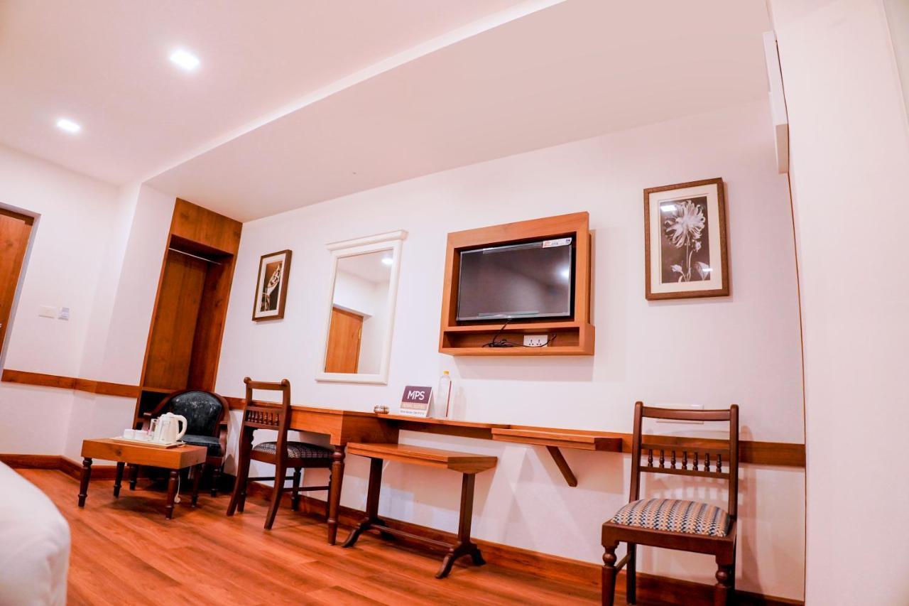 Mpsroyalsuites Perintalmanna 외부 사진