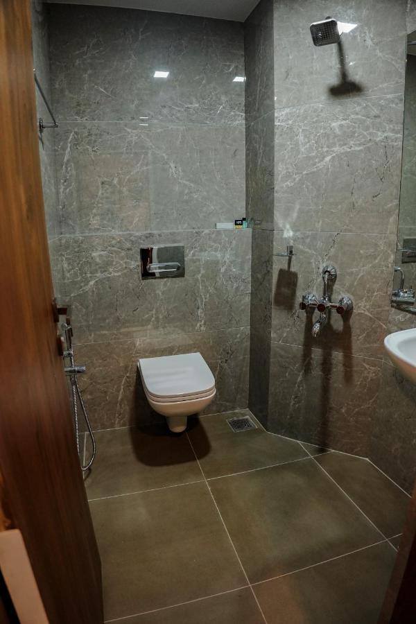 Mpsroyalsuites Perintalmanna 외부 사진