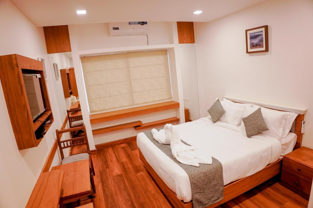 Mpsroyalsuites Perintalmanna 외부 사진