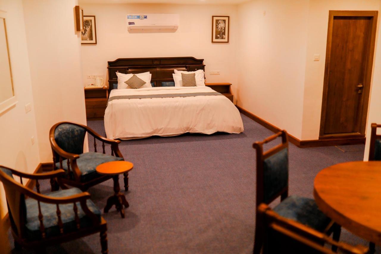 Mpsroyalsuites Perintalmanna 외부 사진