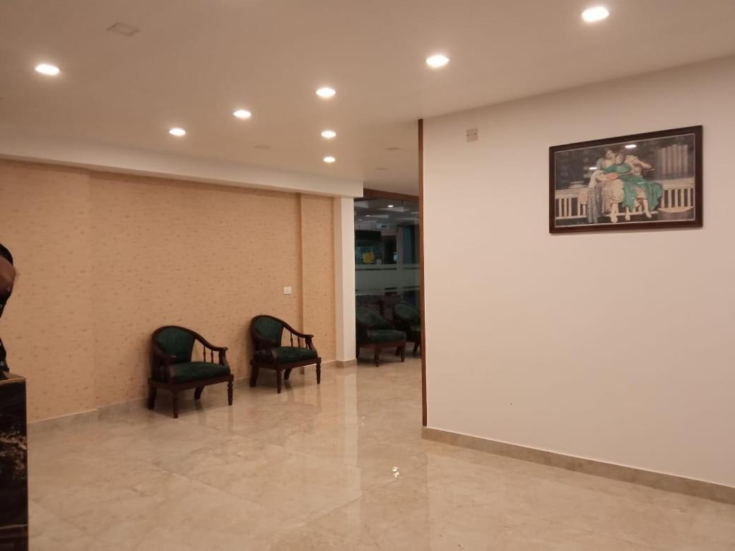 Mpsroyalsuites Perintalmanna 외부 사진